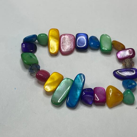 Set of multi colored faux stone beaded bracelets stretch style versatile trendy - Picture 5 of 9